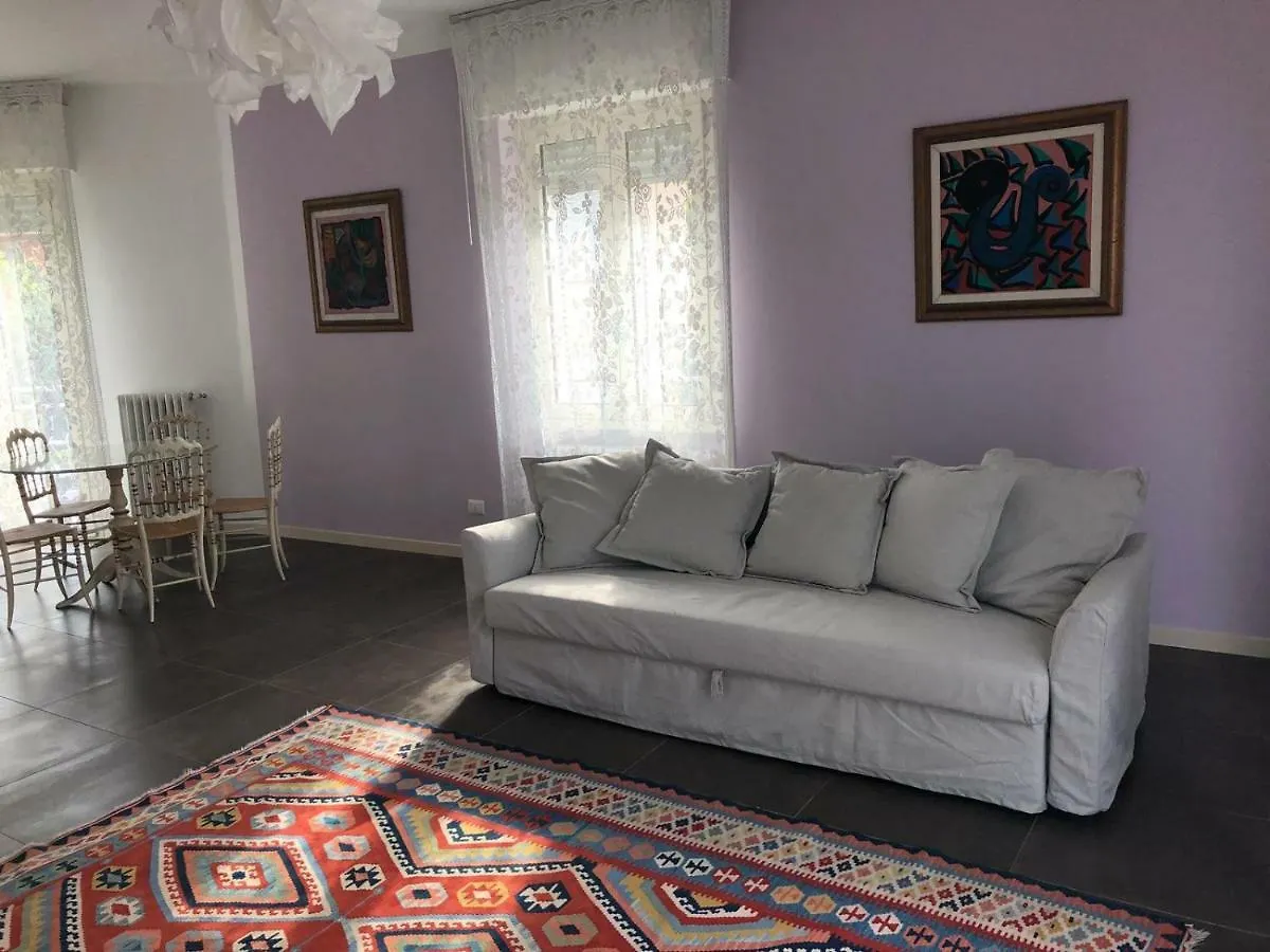 Casa Savoia Apartment Desenzano del Garda